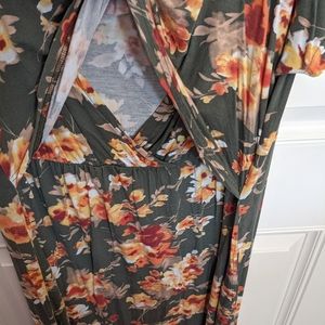 Nursing maternity maxi floral dress